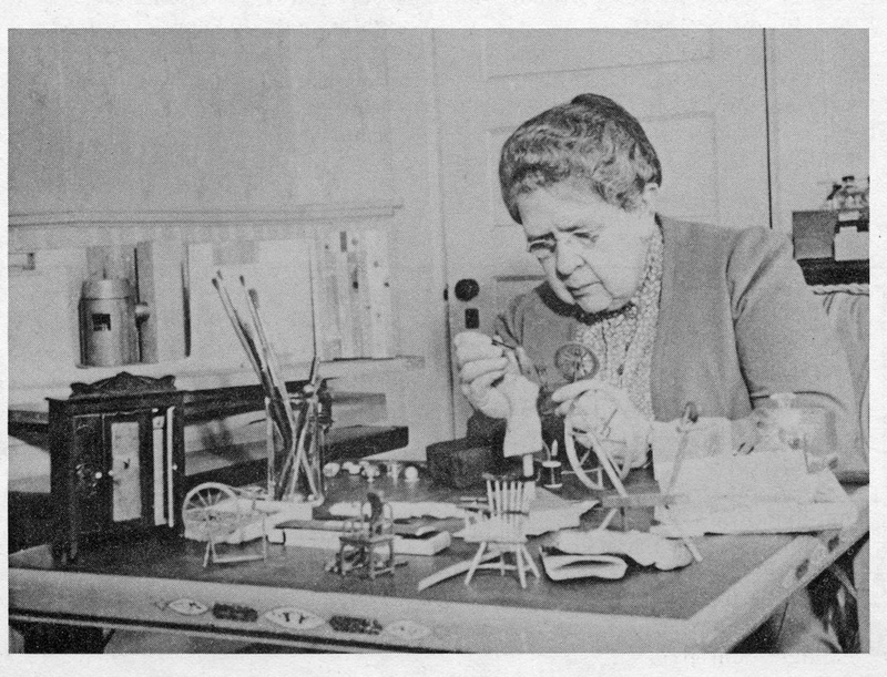 Frances Glessner trabajado en sus maquetas. National Library of Medicine